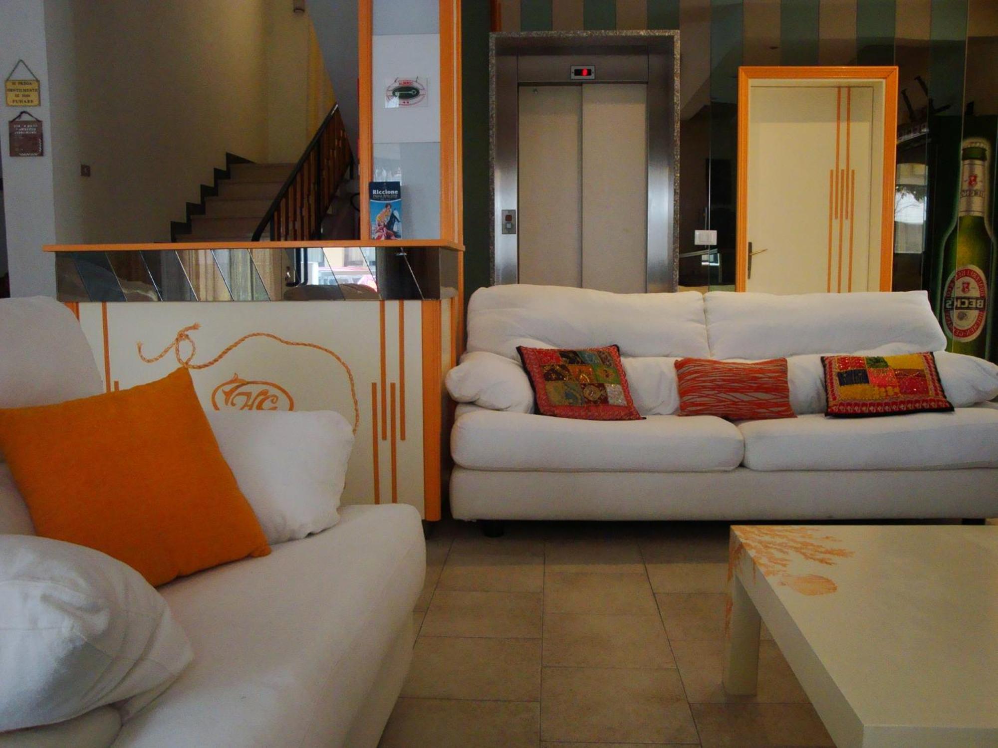 Hotel Graziana リッチョーネ エクステリア 写真