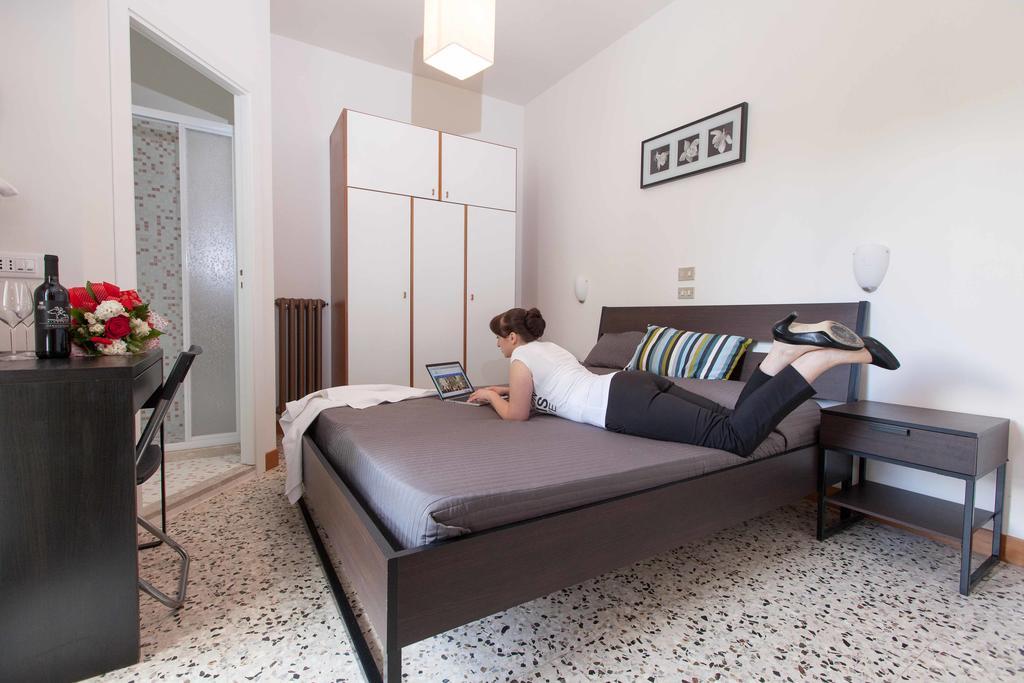 Hotel Graziana リッチョーネ エクステリア 写真