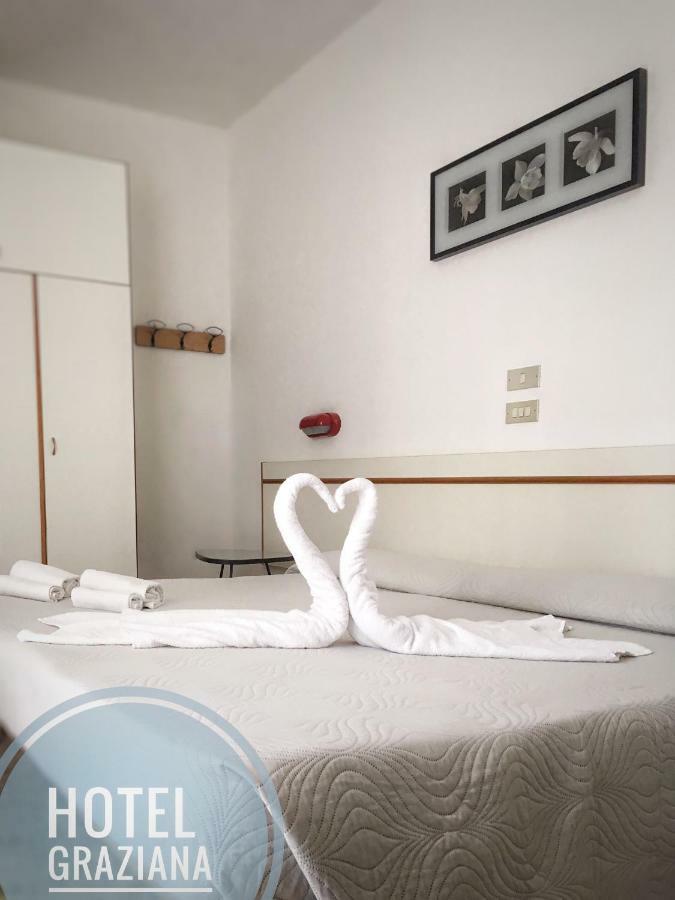 Hotel Graziana リッチョーネ エクステリア 写真